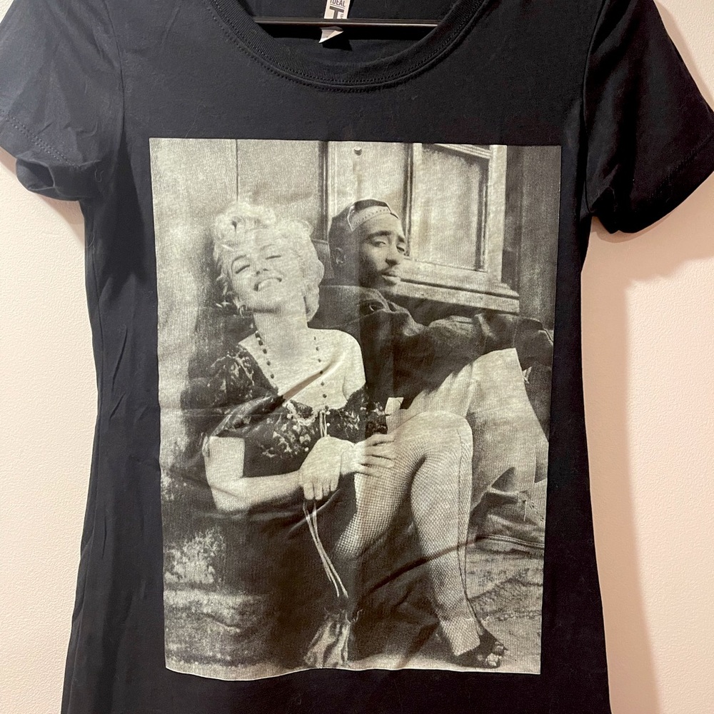 Tupac & Marilyn Monroe graphic T